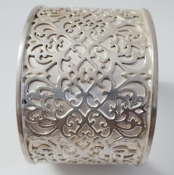 Silpada Sterling Silver 925 Wide Intricately Carved Cuff Bracelet - Picture 6 of 9